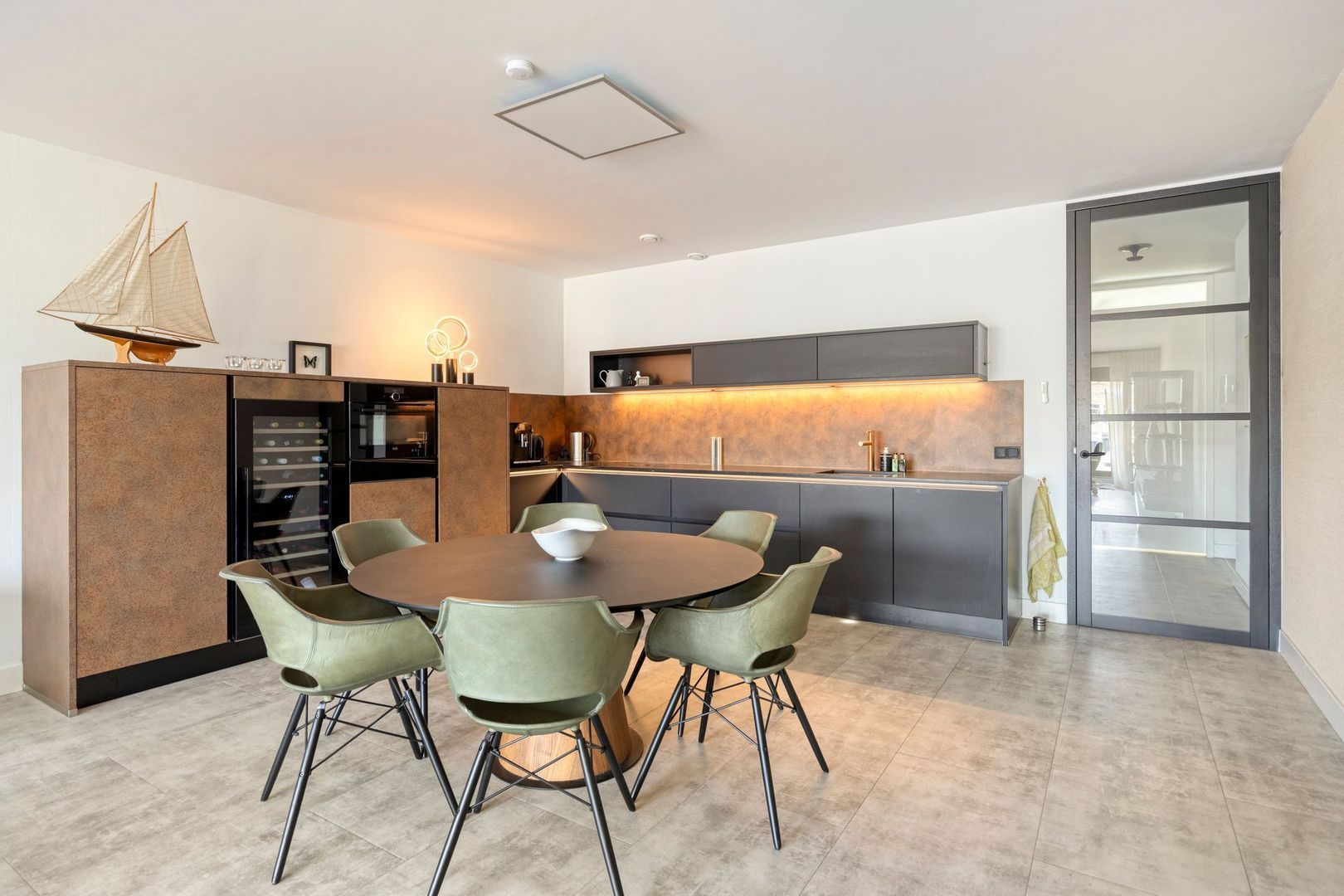 Binnenrotte 139, Rotterdam foto-6 blur