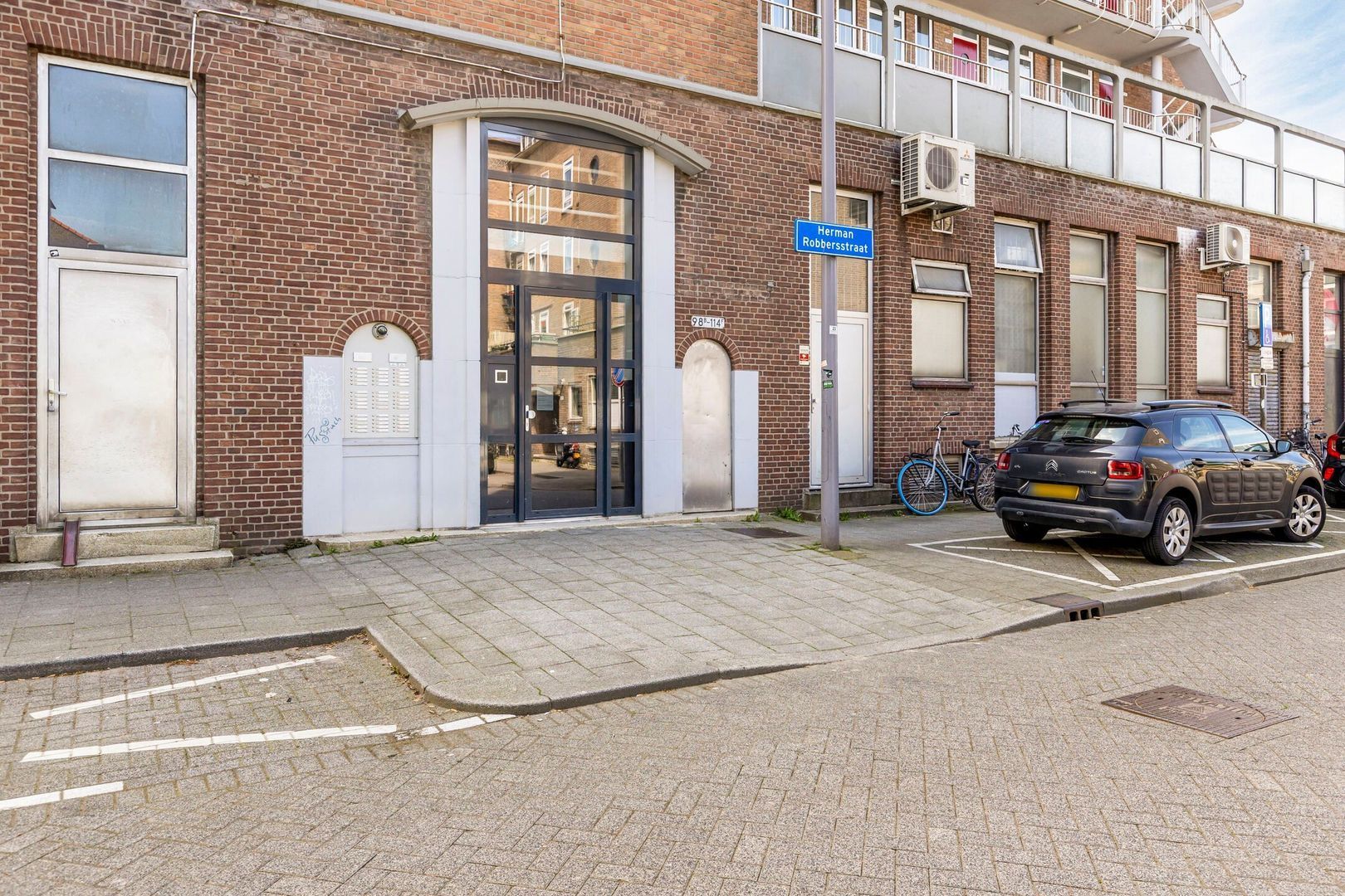 Herman Robbersstraat 110 B, Rotterdam foto-32 blur