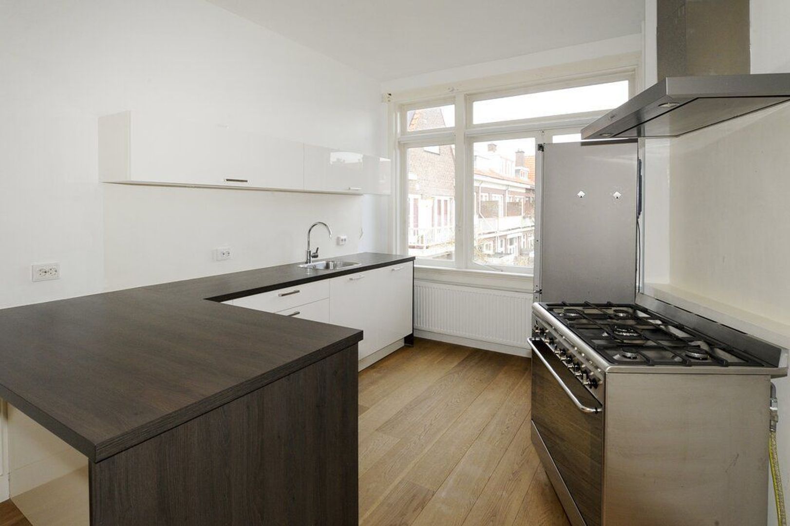 Vlierboomstraat 397, Den Haag foto-10 blur