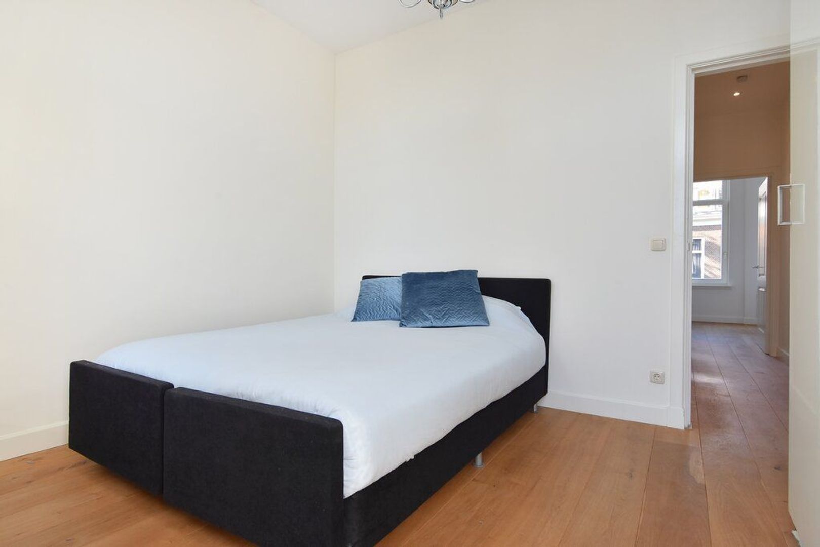 Kerkstraat 32, Den Haag foto-18 blur