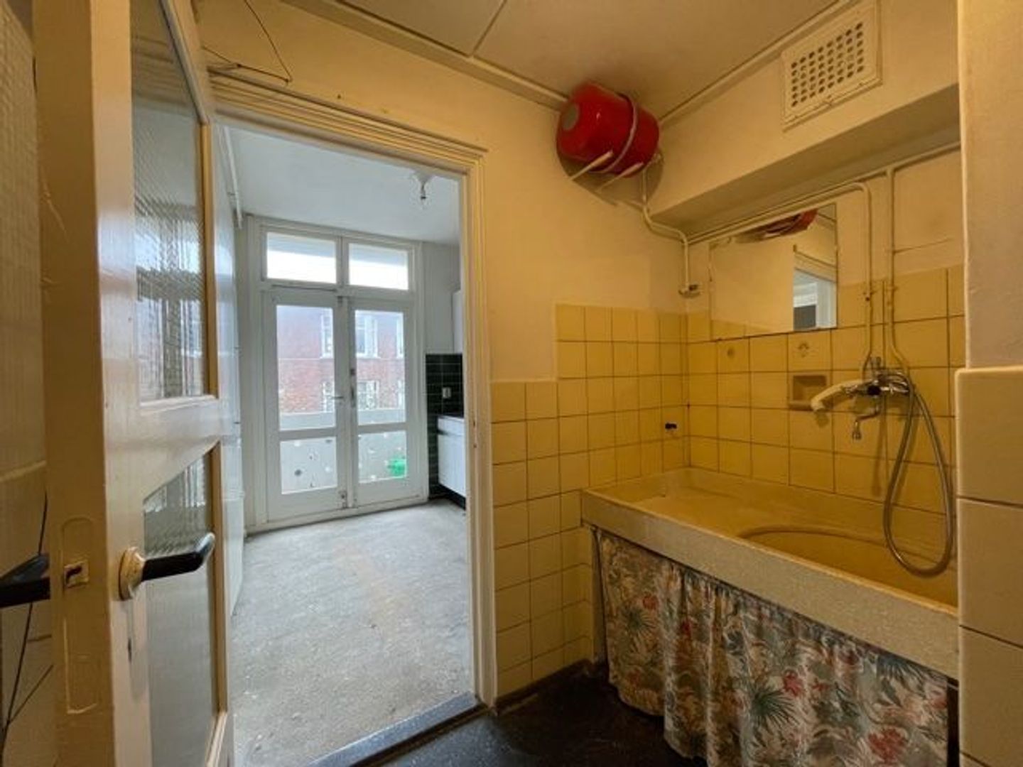 Cornelis Houtmanstraat 100, Den Haag foto-8 blur