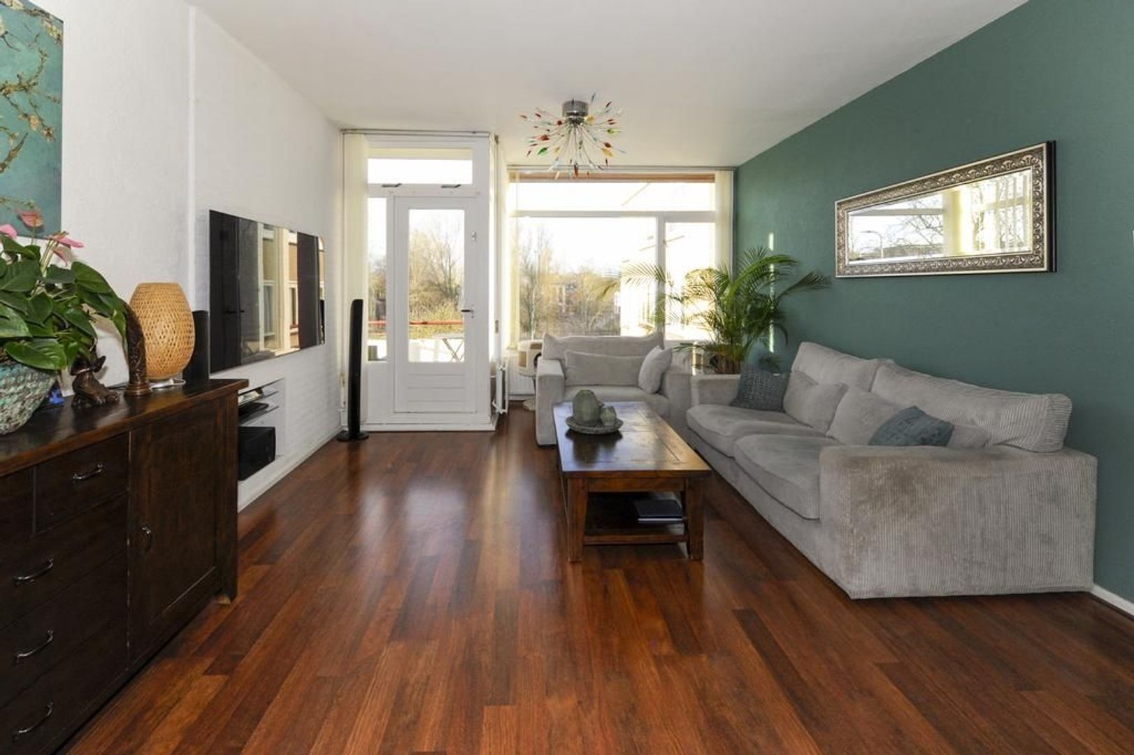 Kijkduinsestraat 854, Den Haag foto-0 blur