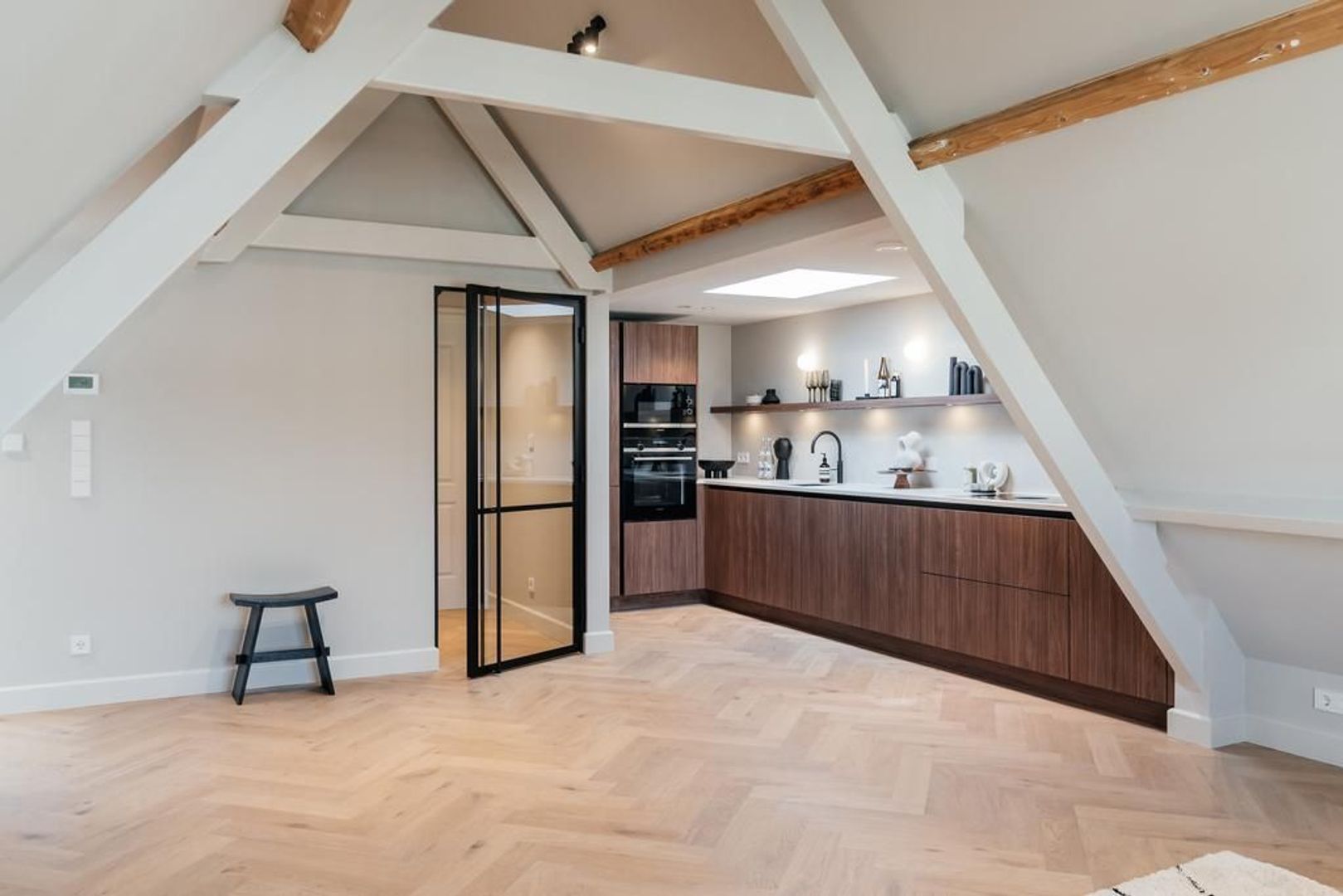 Atjehstraat 20 B, Den Haag foto-1 blur