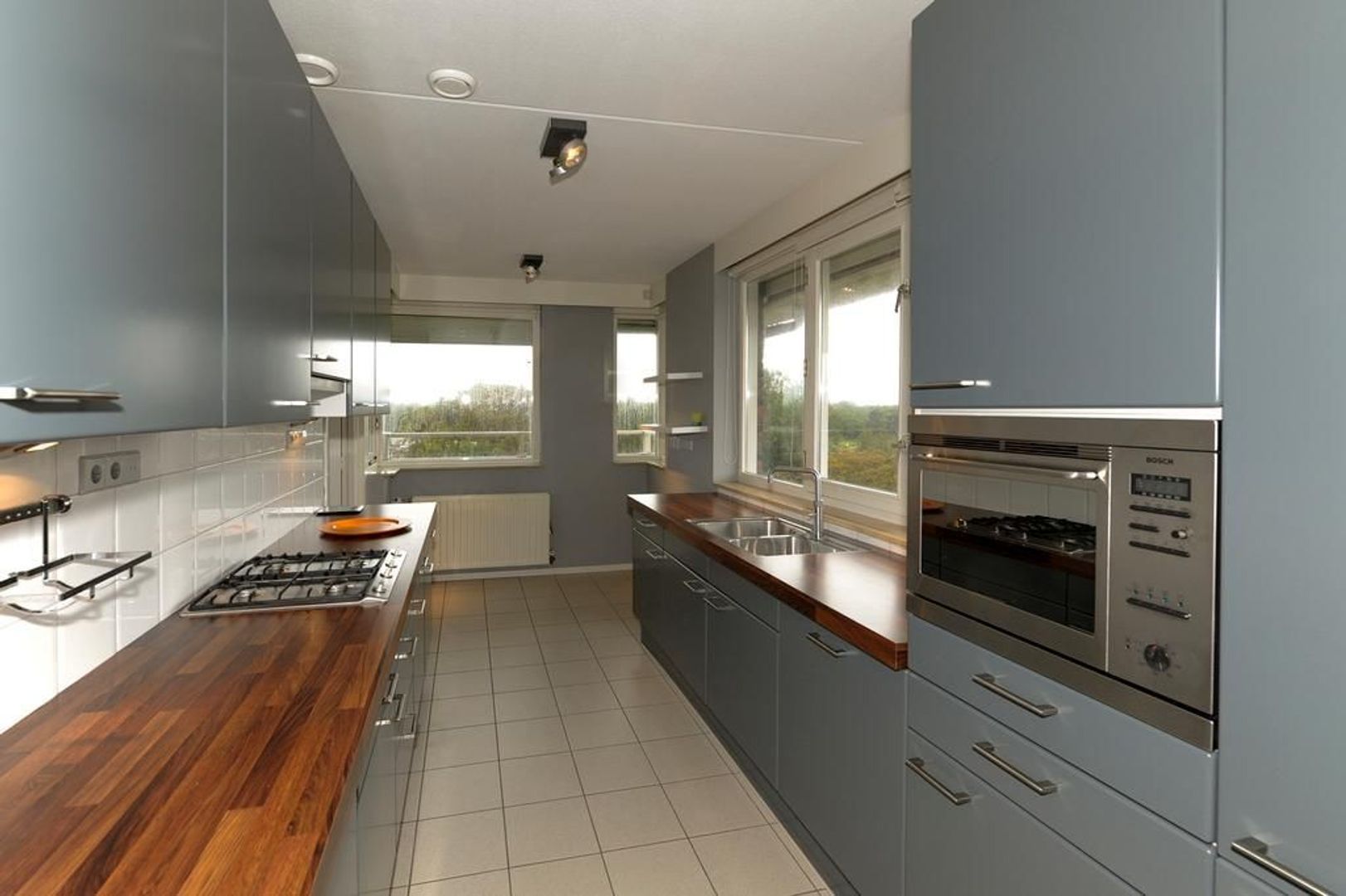 Plesmanweg 136, Den Haag foto-5 blur