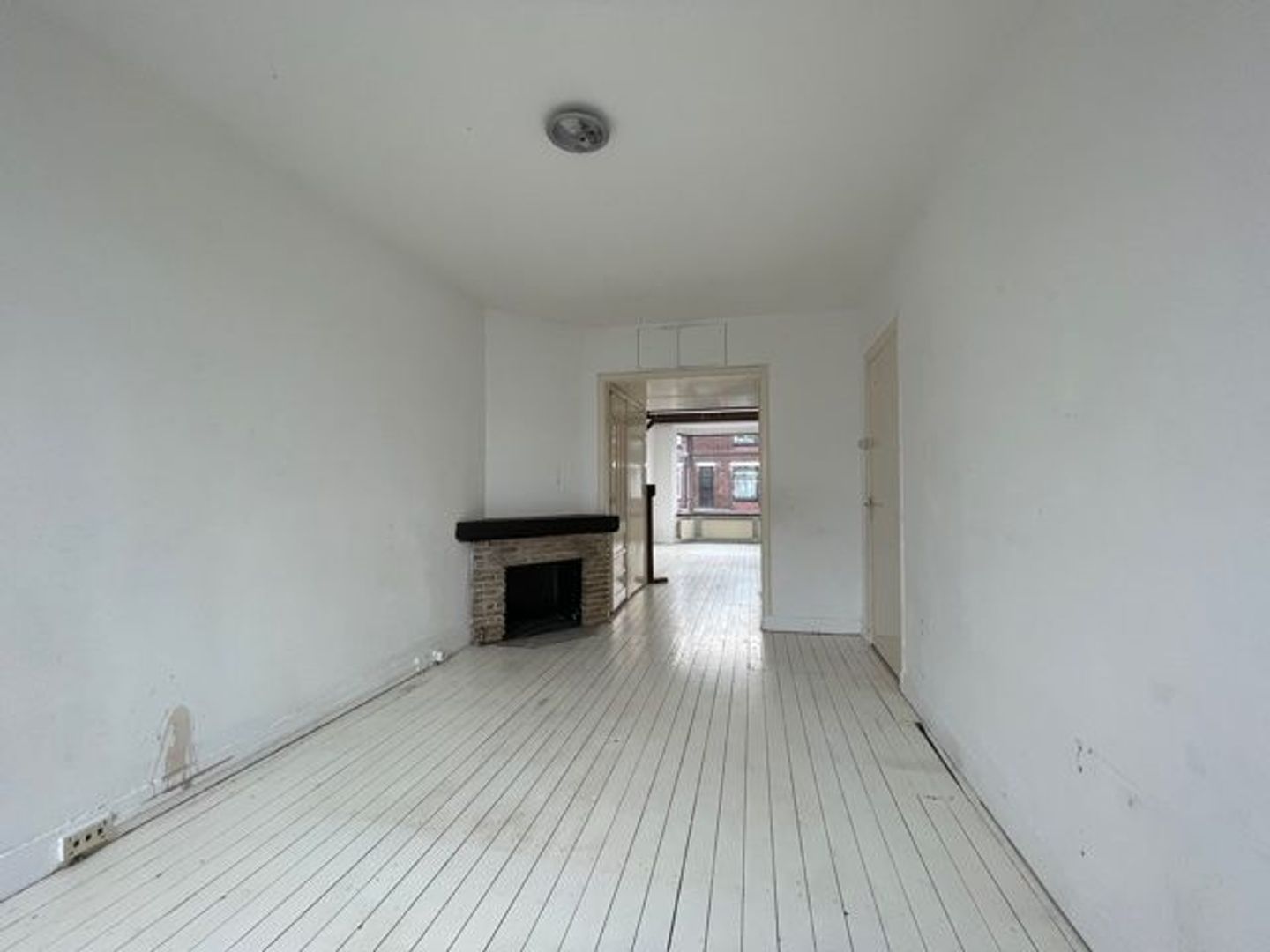 Okkernootstraat 101, Den Haag foto-10 blur
