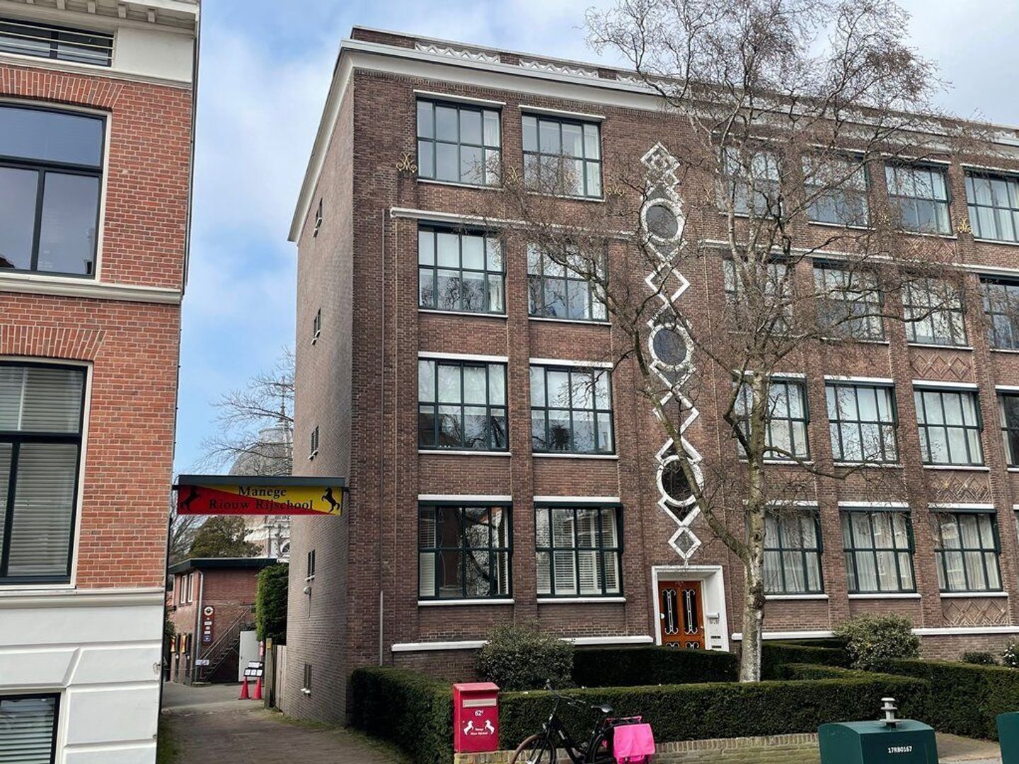 Riouwstraat 82, Den Haag foto-0 blur