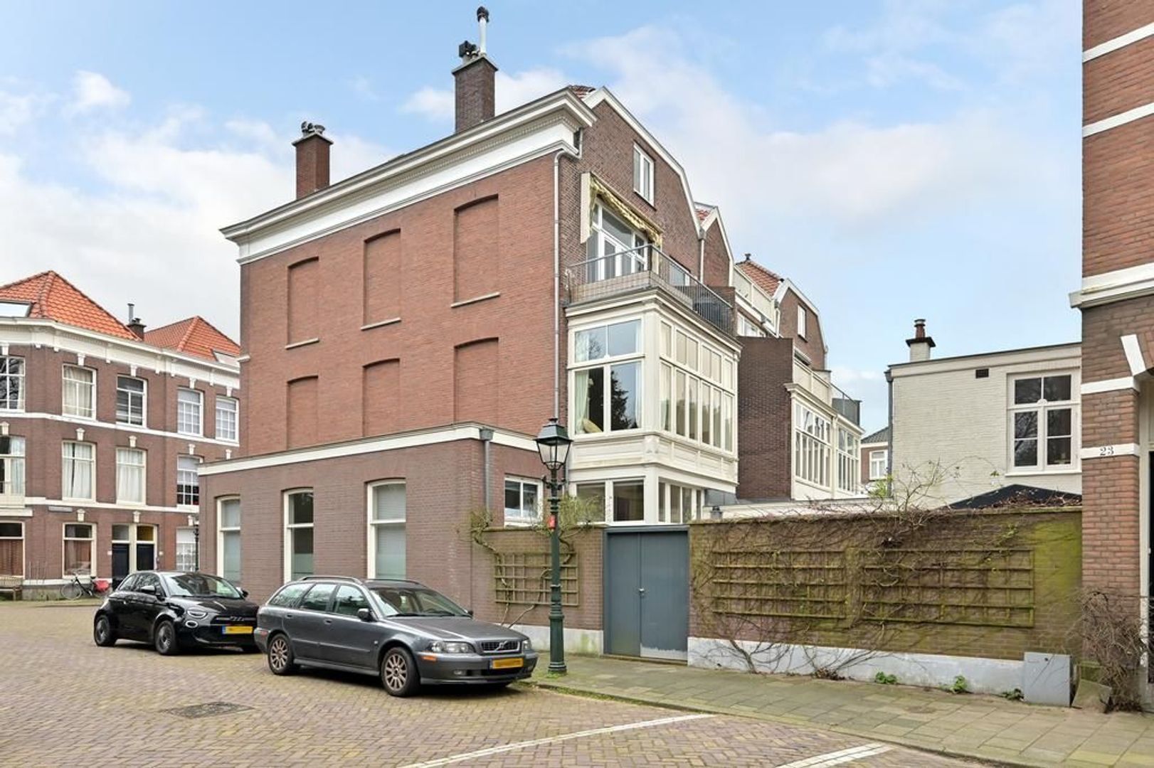 Lombokstraat 10 A, Den Haag foto-1 blur