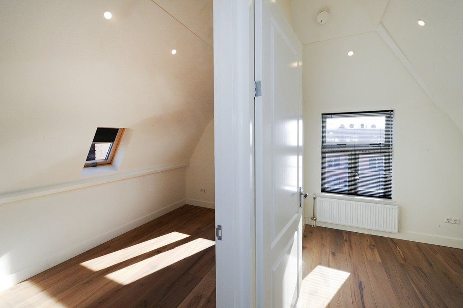 Loosduinsekade 66 B, Den Haag foto-2 blur