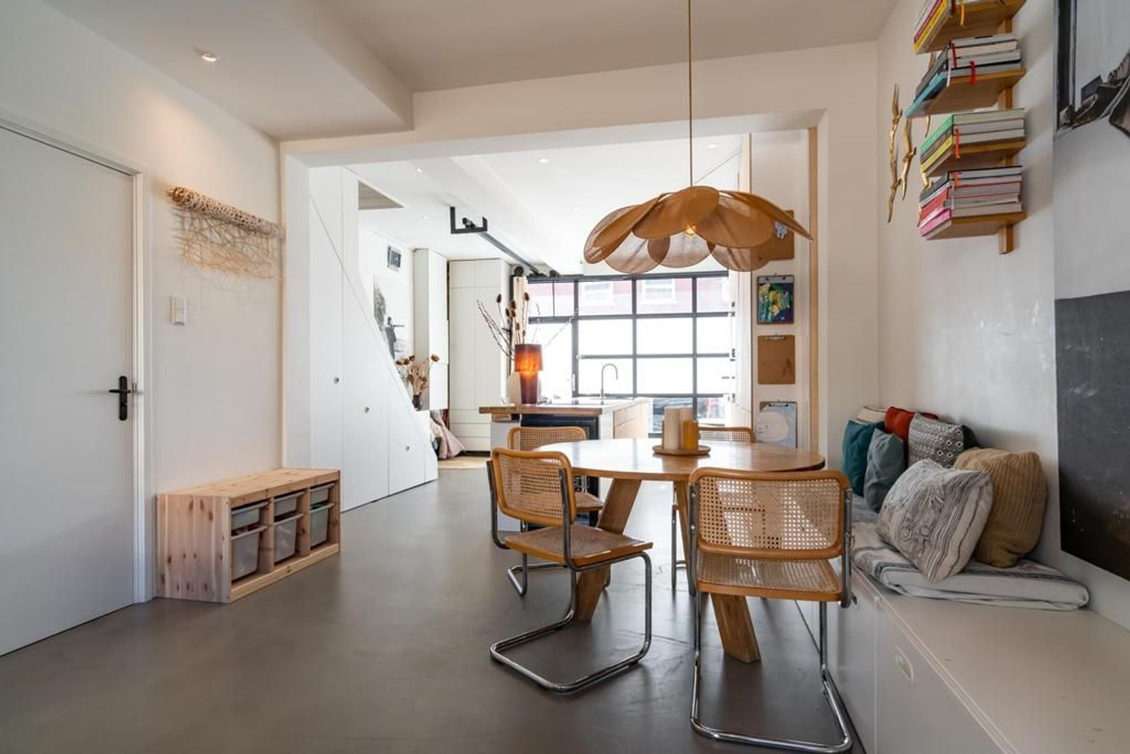 Roggeveenstraat 149, Den Haag foto-12 blur