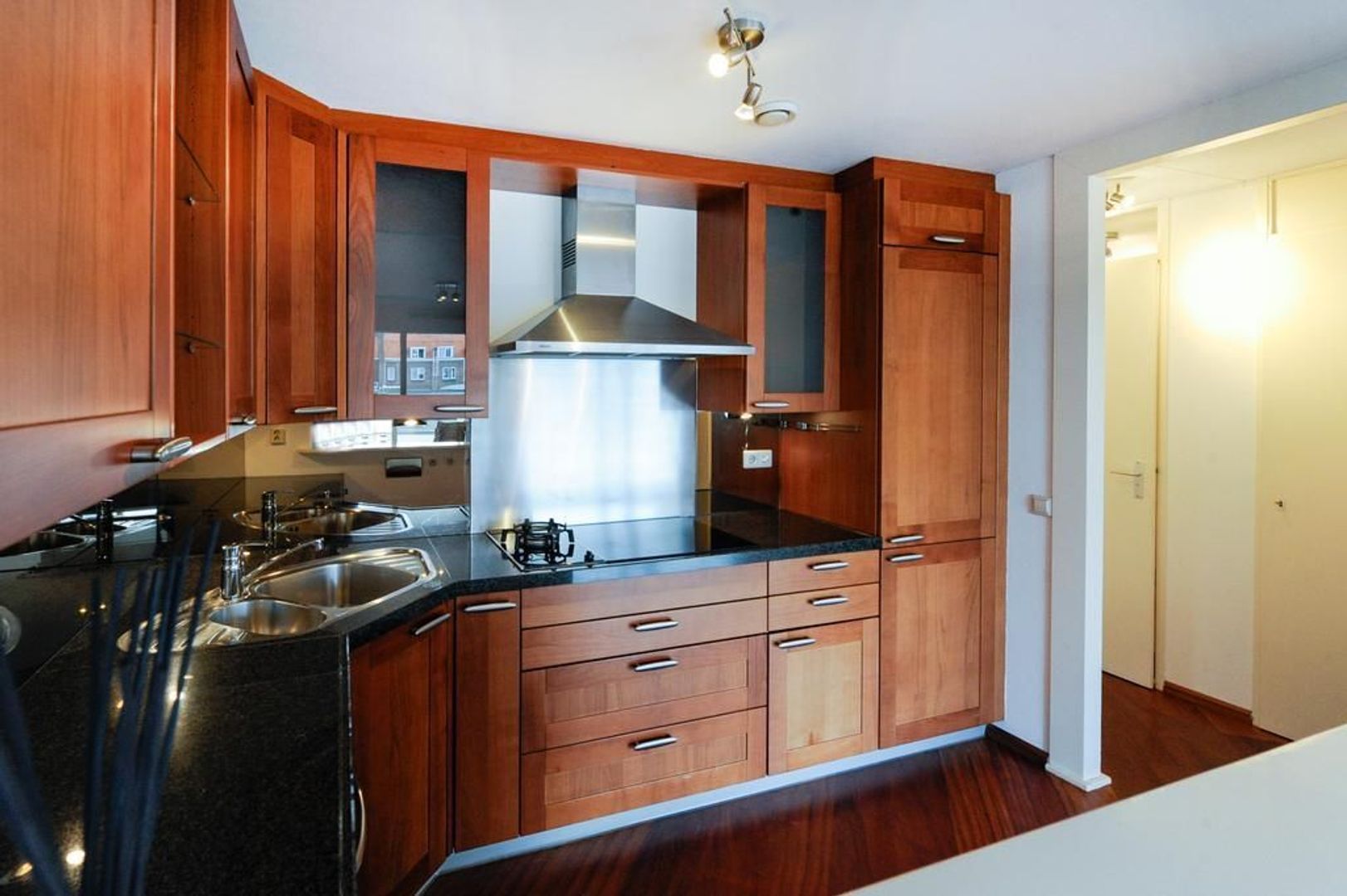 Treilerweg 14, Den Haag foto-18 blur