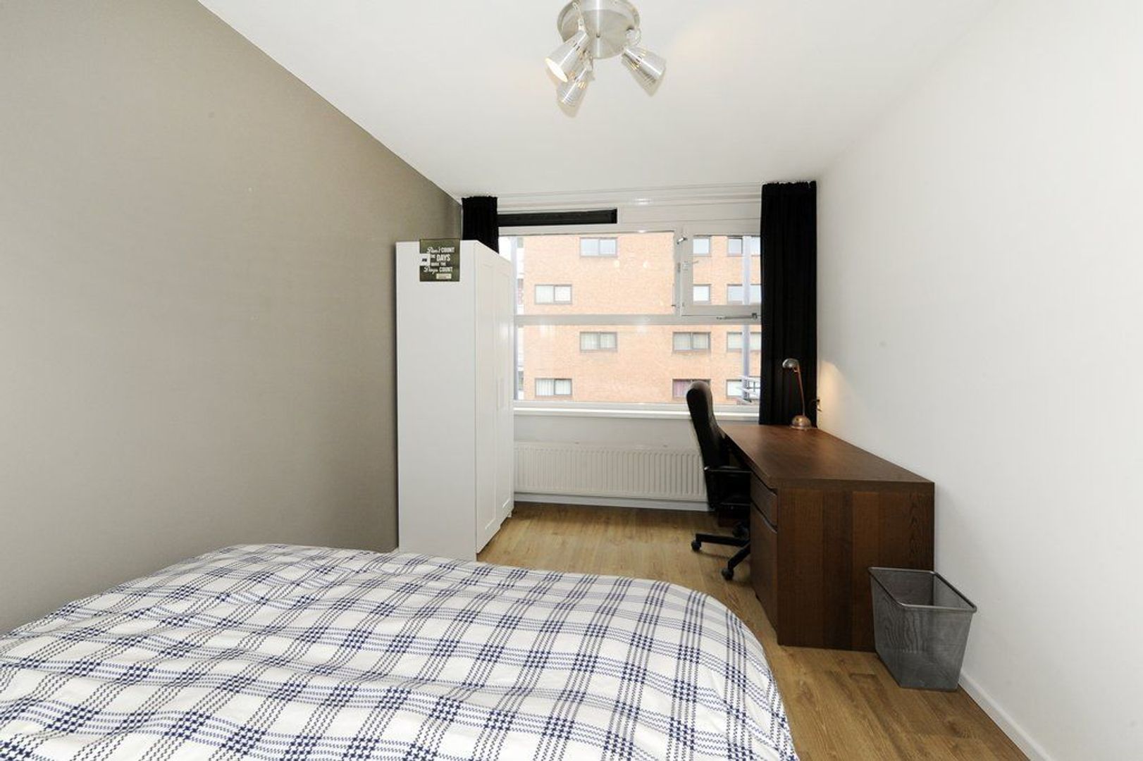 Rijswijkseweg 63, Den Haag foto-4 blur