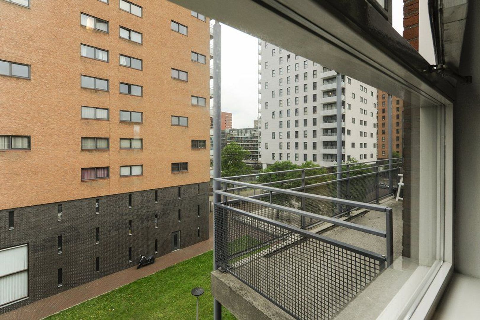 Rijswijkseweg 63, Den Haag foto-18 blur