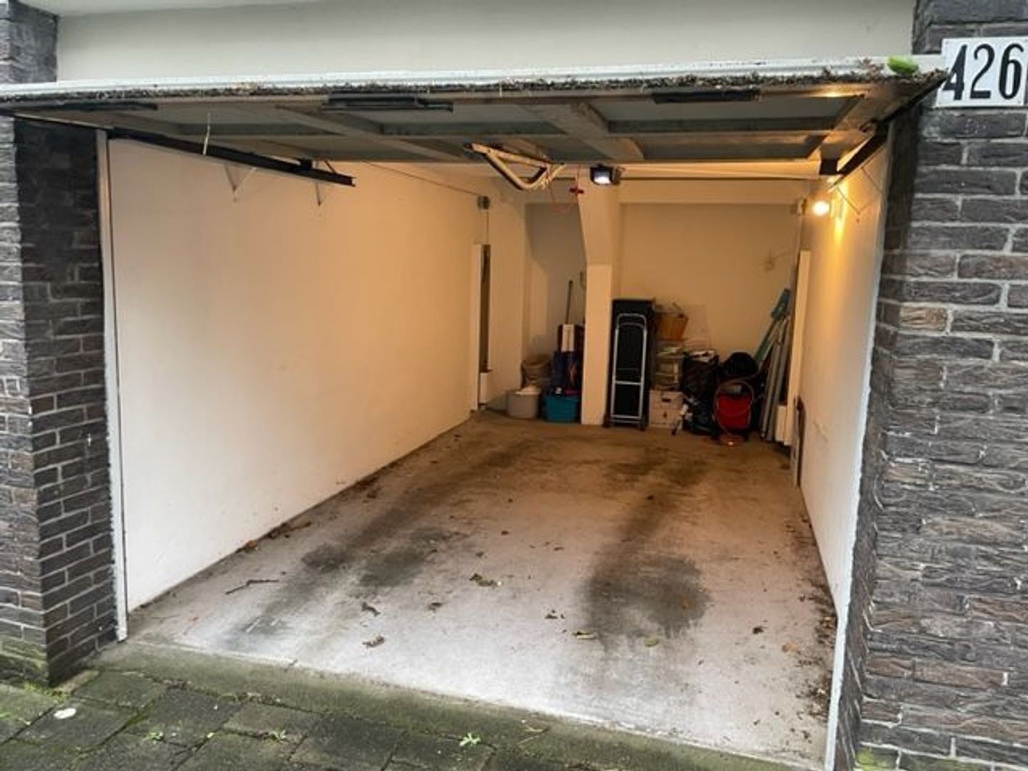 Vlaskamp 426, Den Haag foto-1 blur