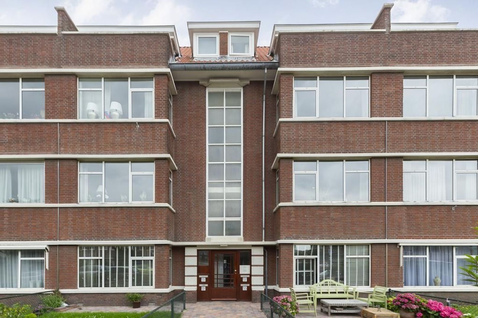 Gevers Deynootweg 53 A, Den Haag foto-1 blur