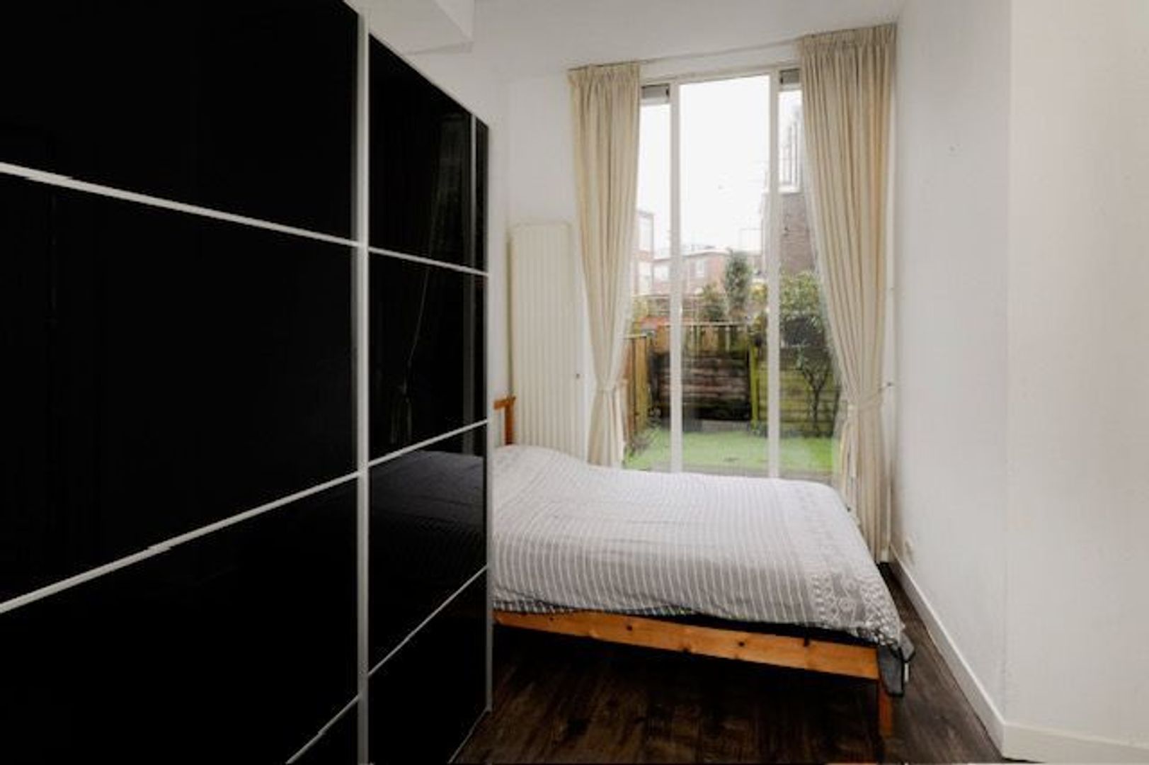 Laan van Nieuw-Oost-Indie 252 A, Den Haag foto-27 blur