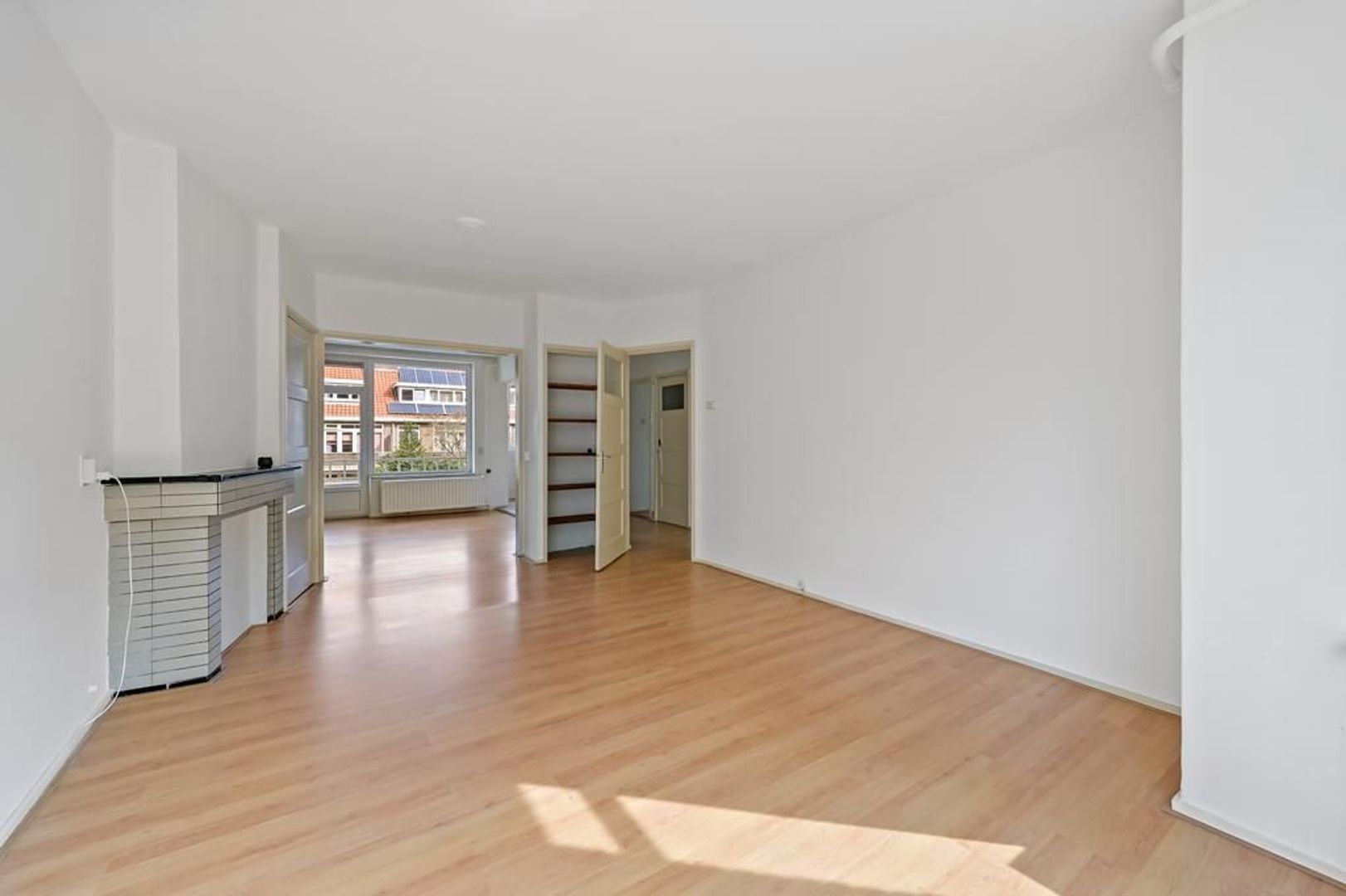 Laan van Meerdervoort 1383, Den Haag foto-11 blur