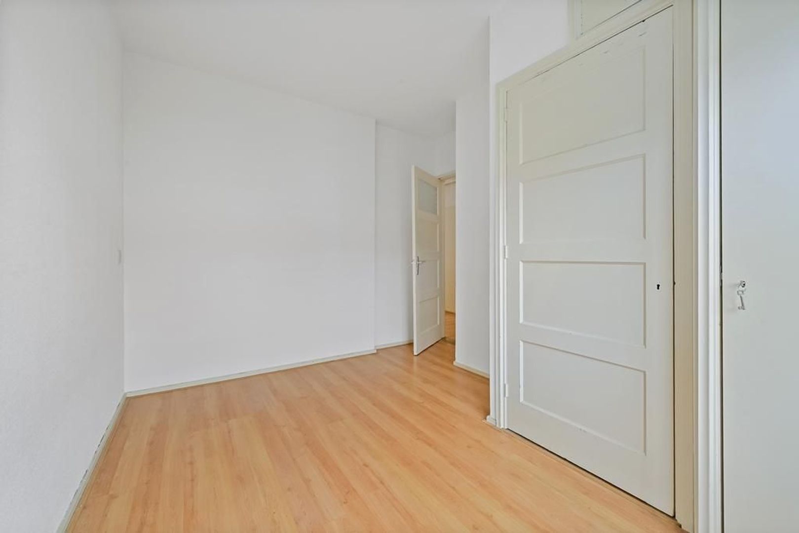 Laan van Meerdervoort 1383, Den Haag foto-16 blur