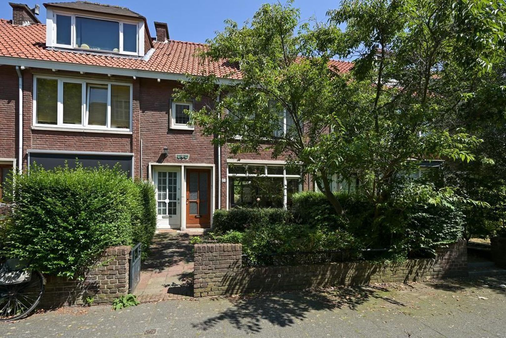 Amalia van Solmsstraat 146, Den Haag foto-0 blur