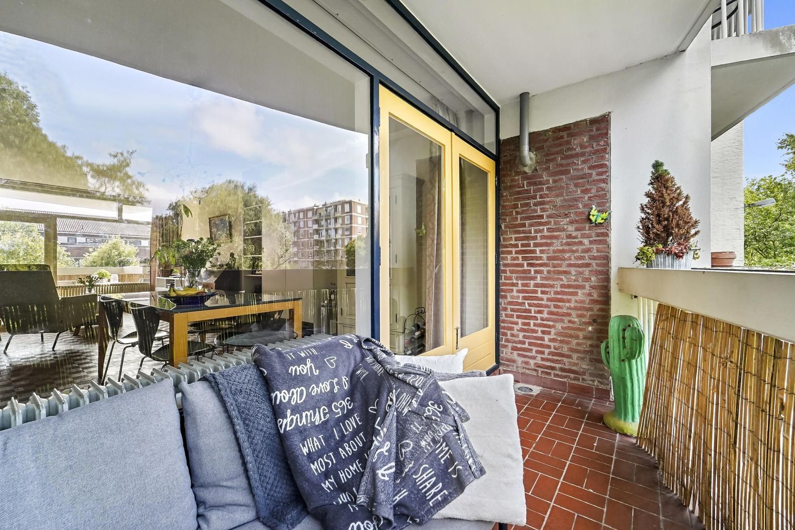 Stokroosstraat 261, Den Haag foto-16 blur