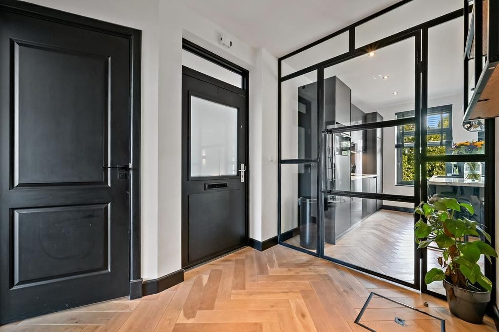 Mient 35, Den Haag foto-7 blur