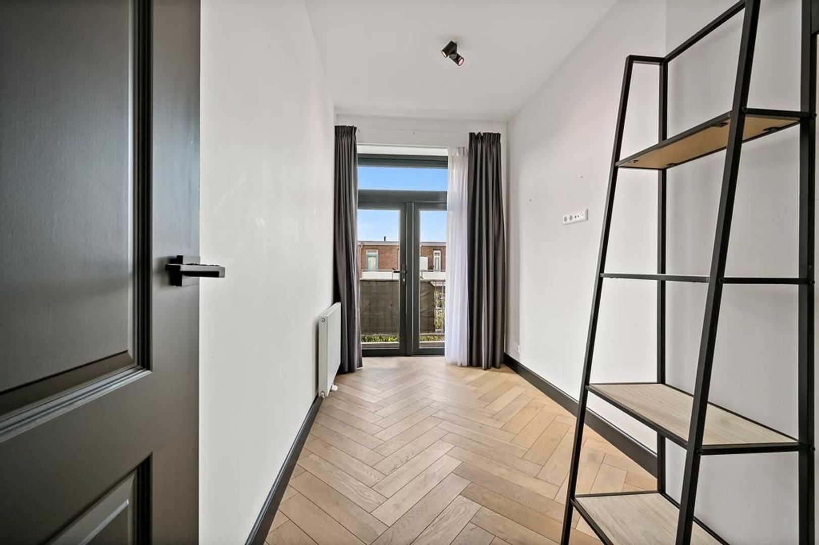 Mient 35, Den Haag foto-18 blur