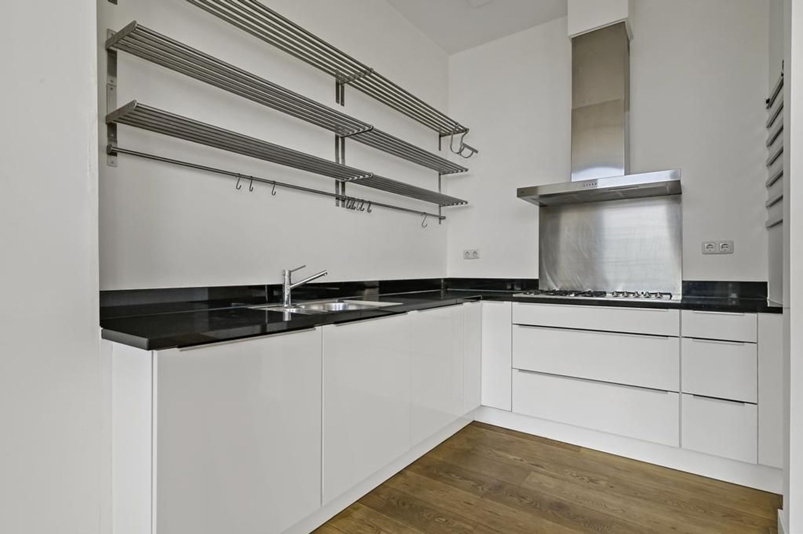 Amsterdamse Veerkade 10, Den Haag foto-9 blur