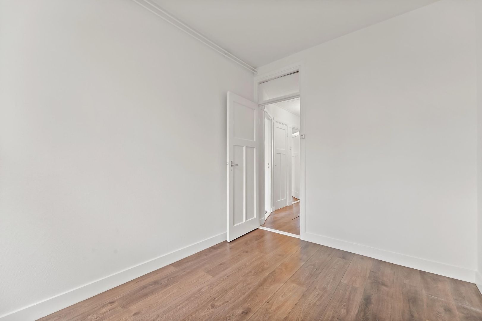 Sinjeur Semeynsweg 131, Den Haag foto-24 blur