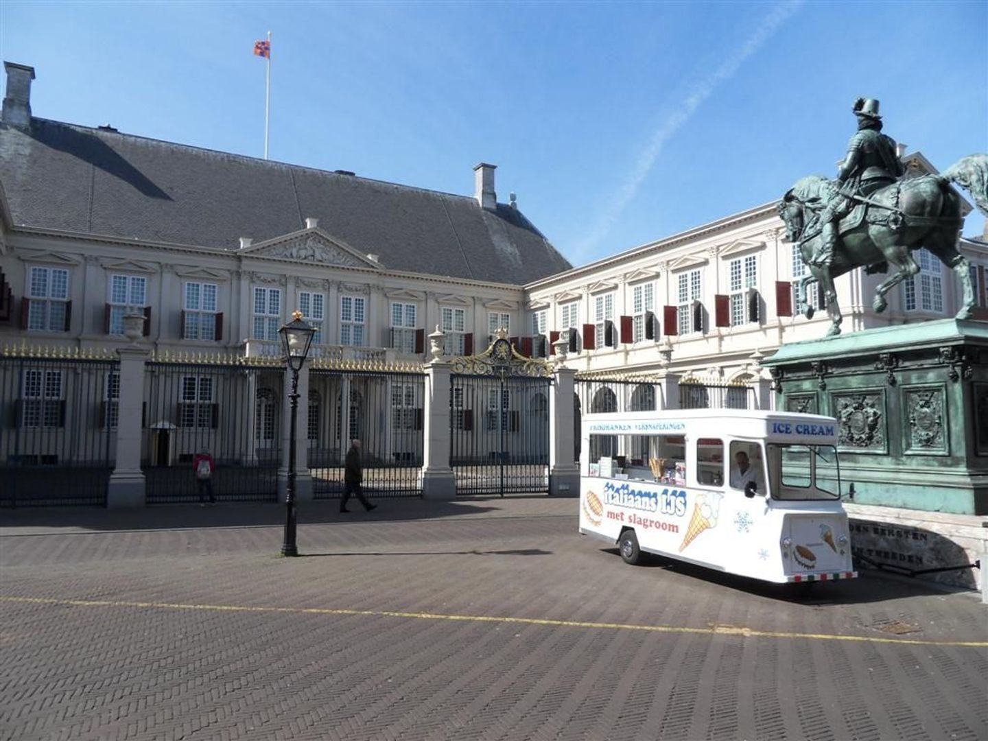 Noordeinde 64 E, Den Haag foto-11 blur