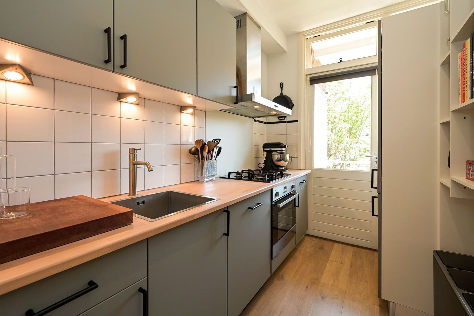 Prins Bernhardlaan 40, Voorburg foto-22 blur