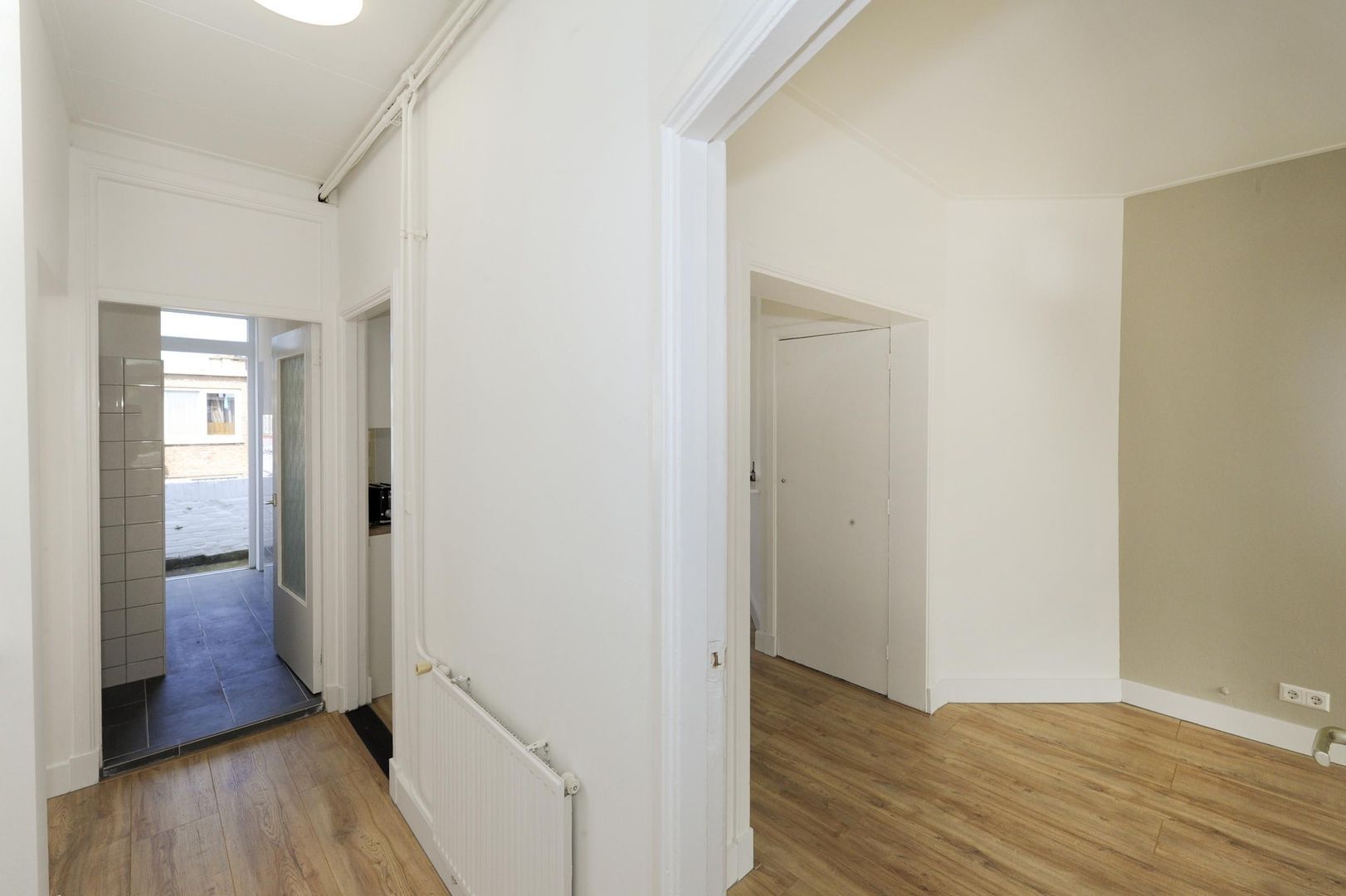 Linnaeusstraat 213, Den Haag foto-18 blur