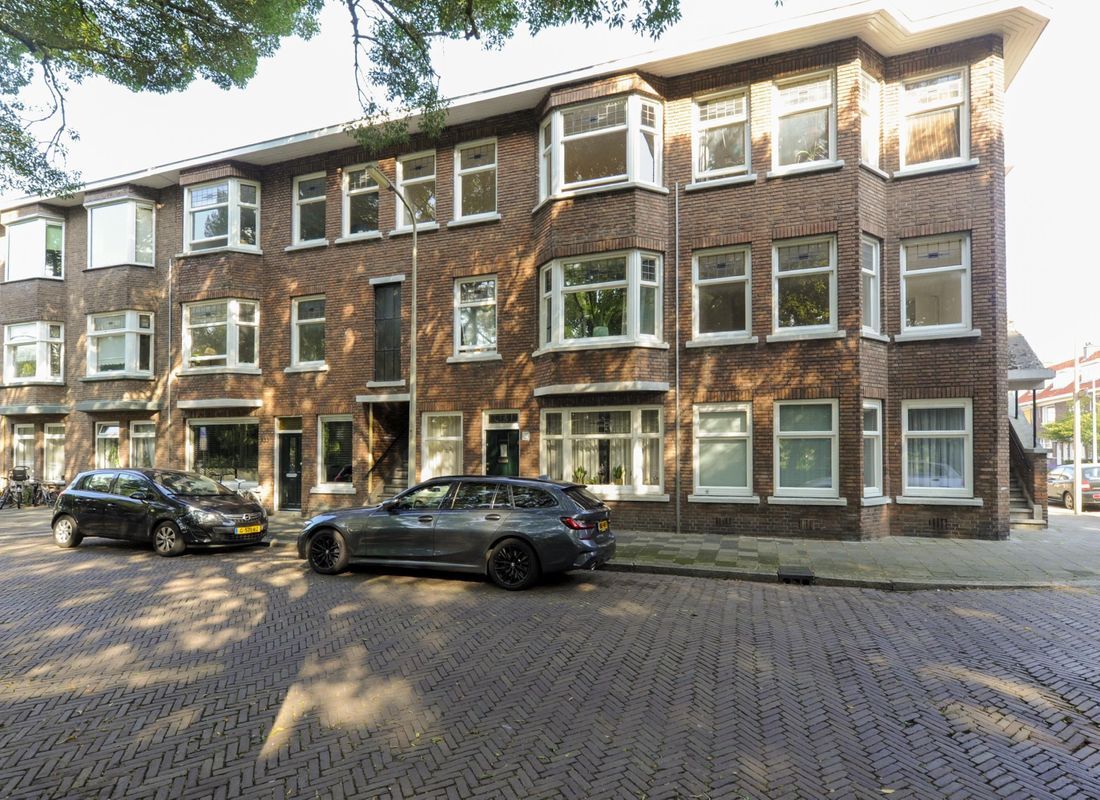 Sinjeur Semeynsweg 127, Den Haag