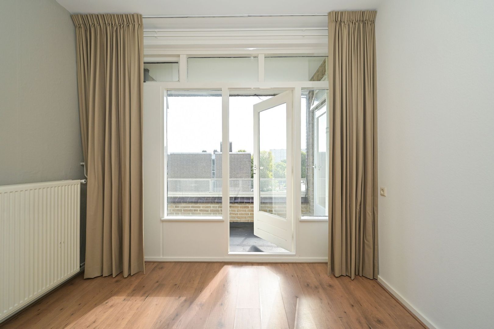 Parelmoerhorst 302, Den Haag foto-16 blur