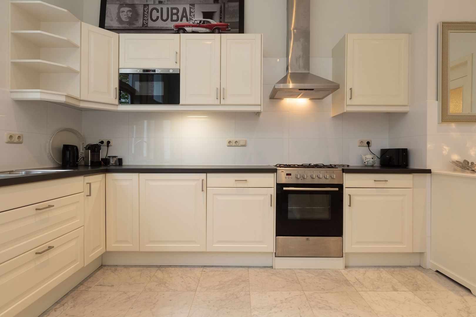 Groot Hertoginnelaan 126, Den Haag foto-20 blur