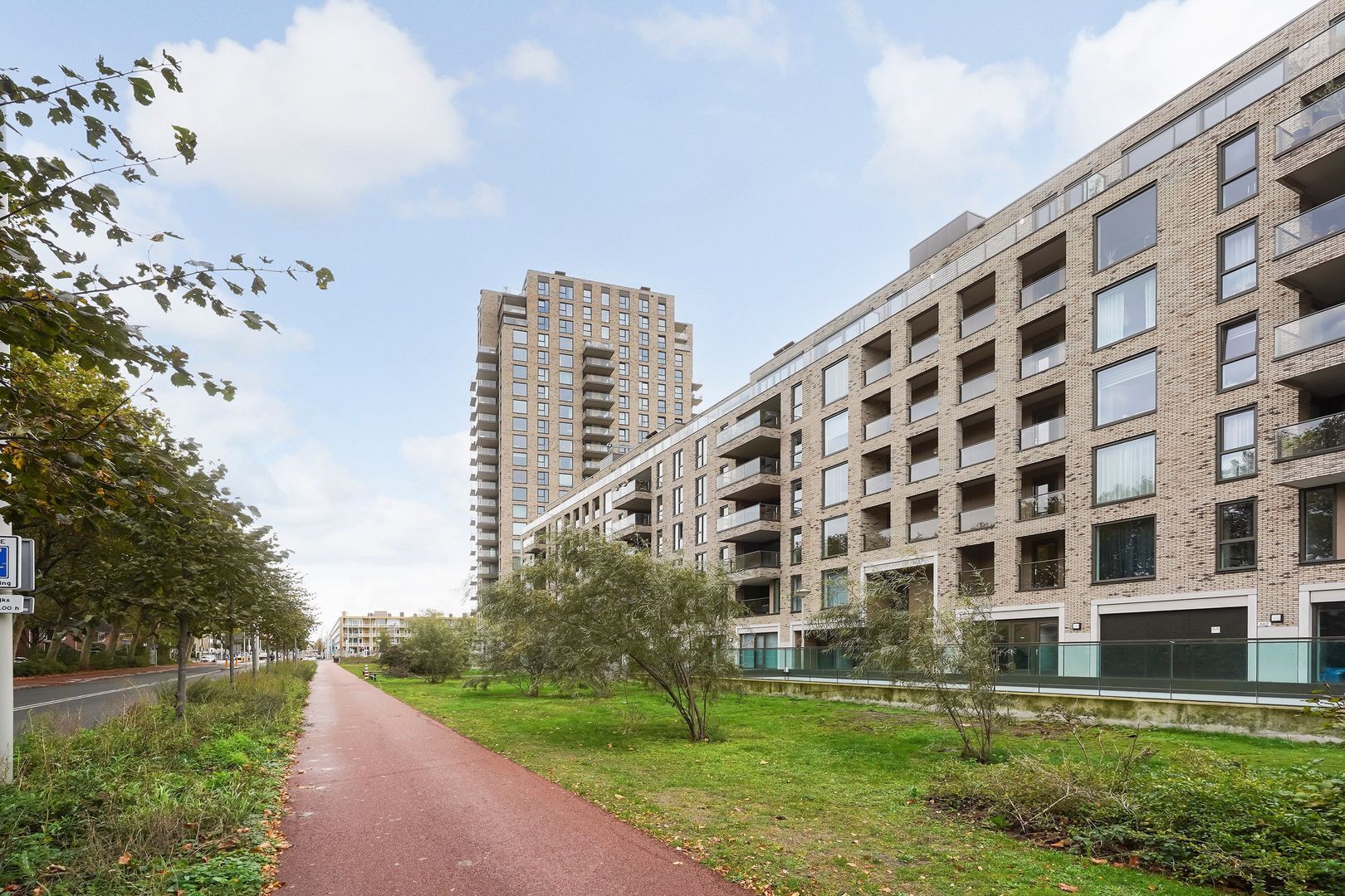 Escamplaan 880 F, Den Haag foto-0 blur