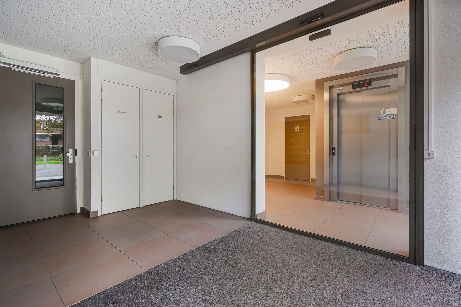 Escamplaan 880 F, Den Haag foto-10 blur