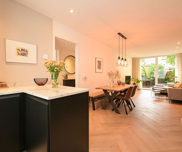 Johannes Camphuijsstraat 239, Den Haag