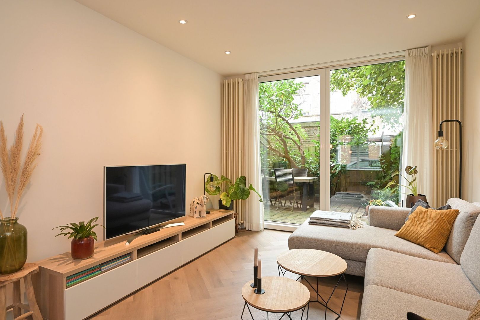 Johannes Camphuijsstraat 239, Den Haag foto-10 blur