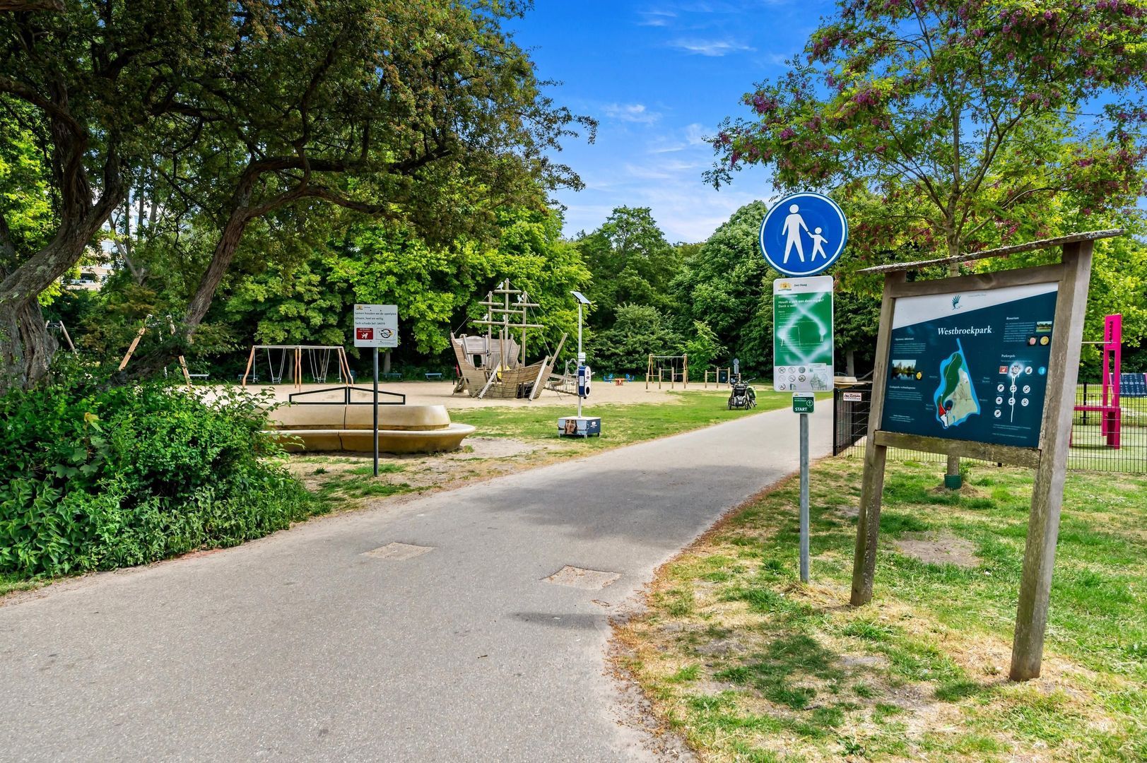 Haringkade 129 A, Den Haag foto-48 blur