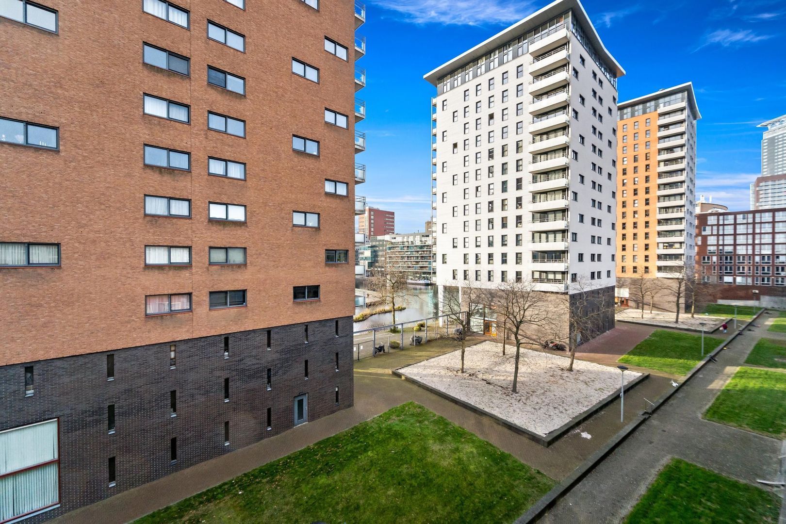 Rijswijkseweg 63, Den Haag foto-23 blur