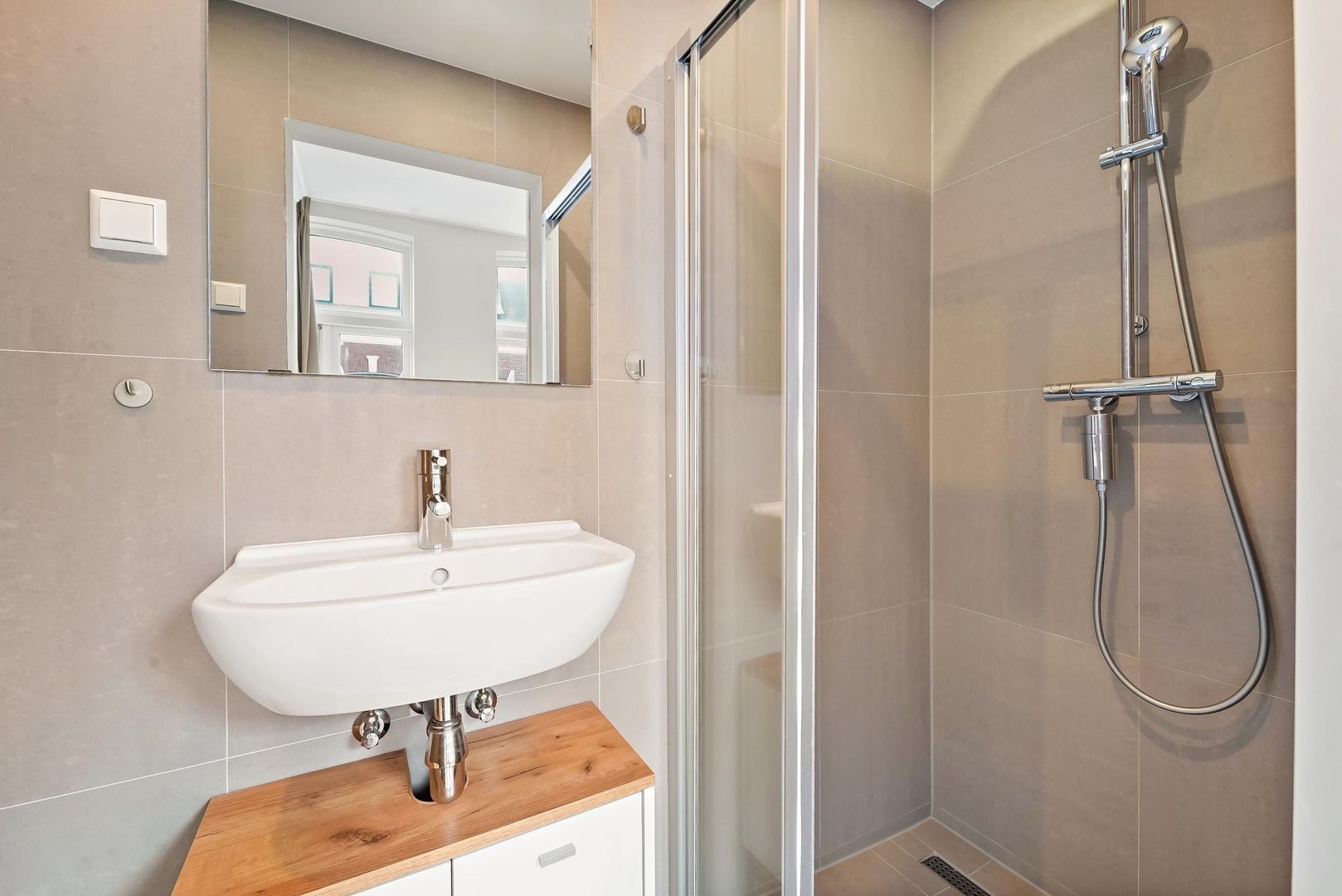 Van de Spiegelstraat 3 B, Den Haag foto-20 blur