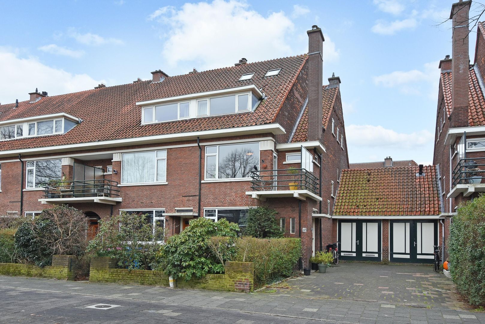 Laan van Nieuw Oosteinde 448, Voorburg foto-0 blur
