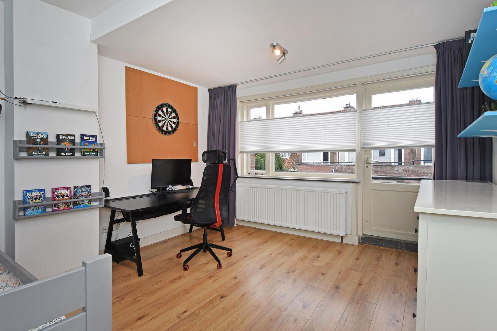 Laan van Nieuw Oosteinde 448, Voorburg foto-35 blur