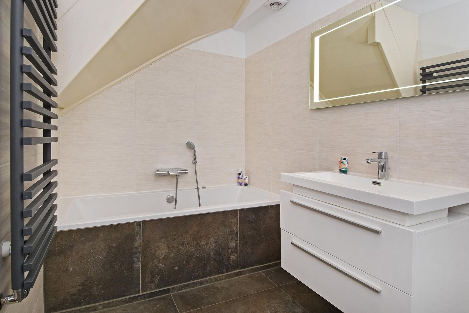 Laan van Nieuw Oosteinde 448, Voorburg foto-38 blur