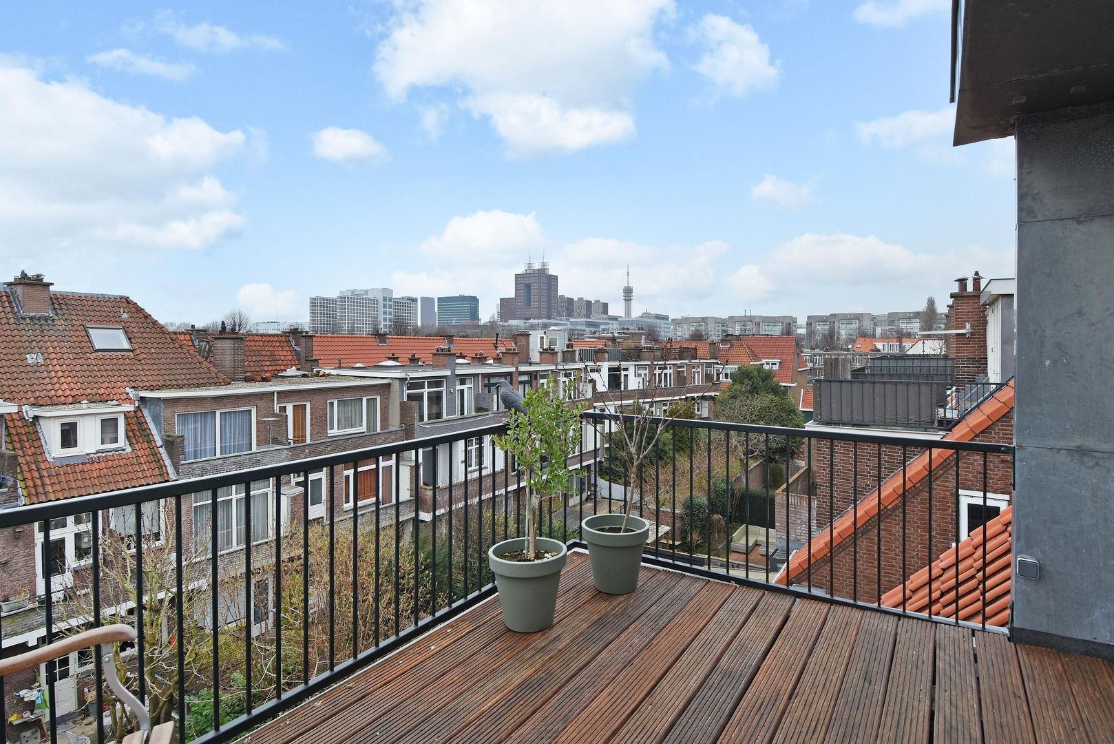 Laan van Nieuw Oosteinde 448, Voorburg foto-47 blur