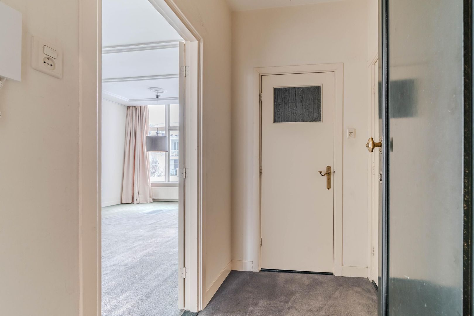 Groot Hertoginnelaan 126 A, Den Haag foto-2 blur