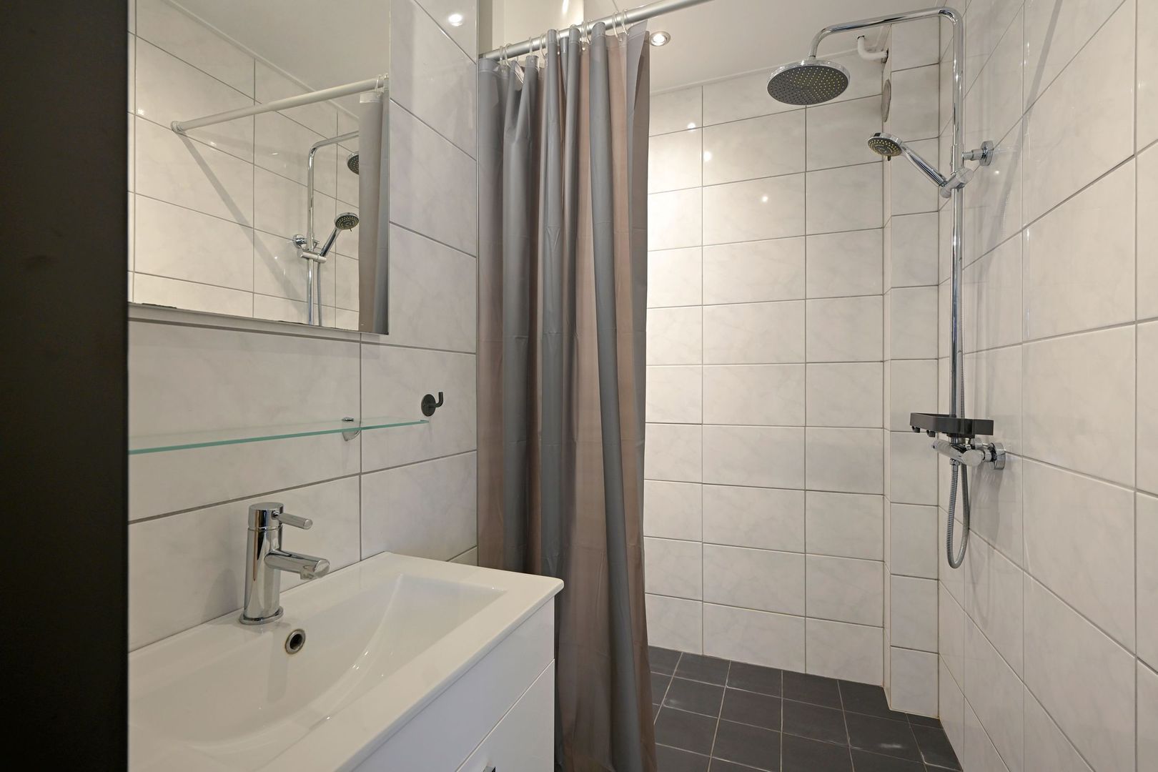 Leyweg 66, Den Haag foto-22 blur