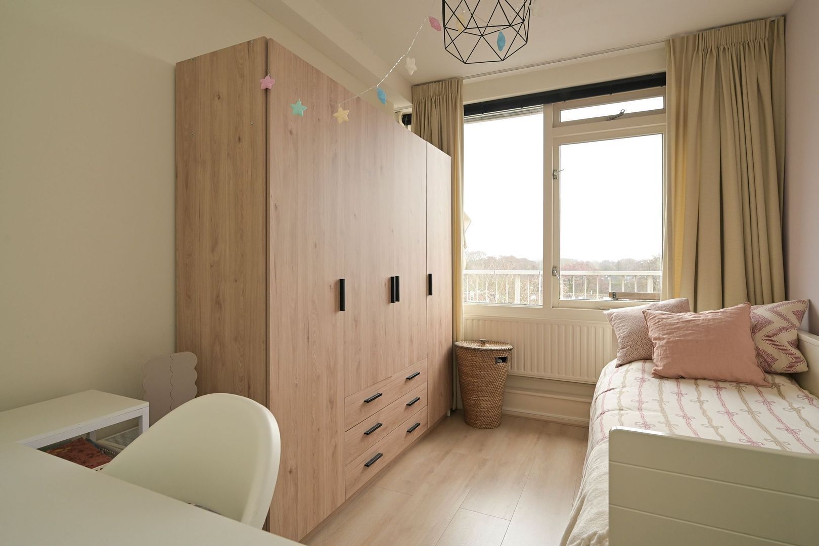 Leyweg 66, Den Haag foto-4 blur