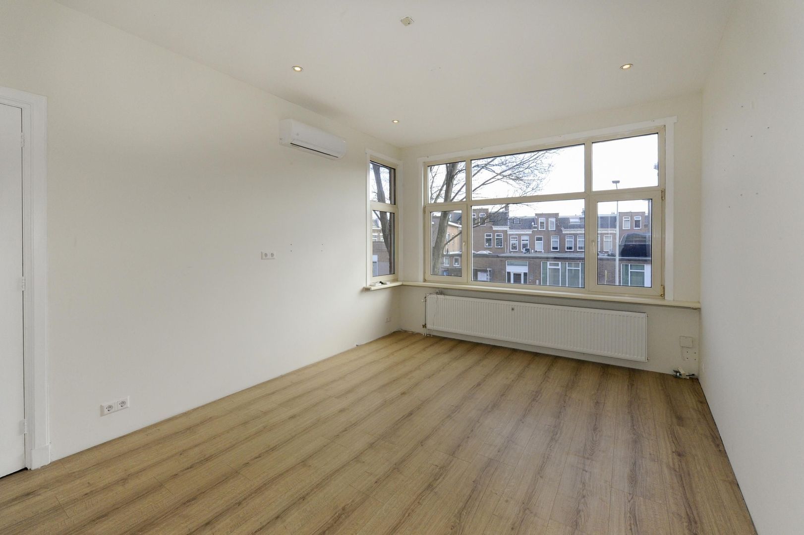 Westduinweg 54 A, Den Haag foto-20 blur