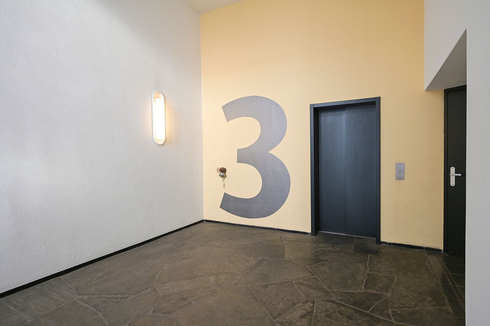 Torenstraat 7 B, Den Haag foto-8 blur