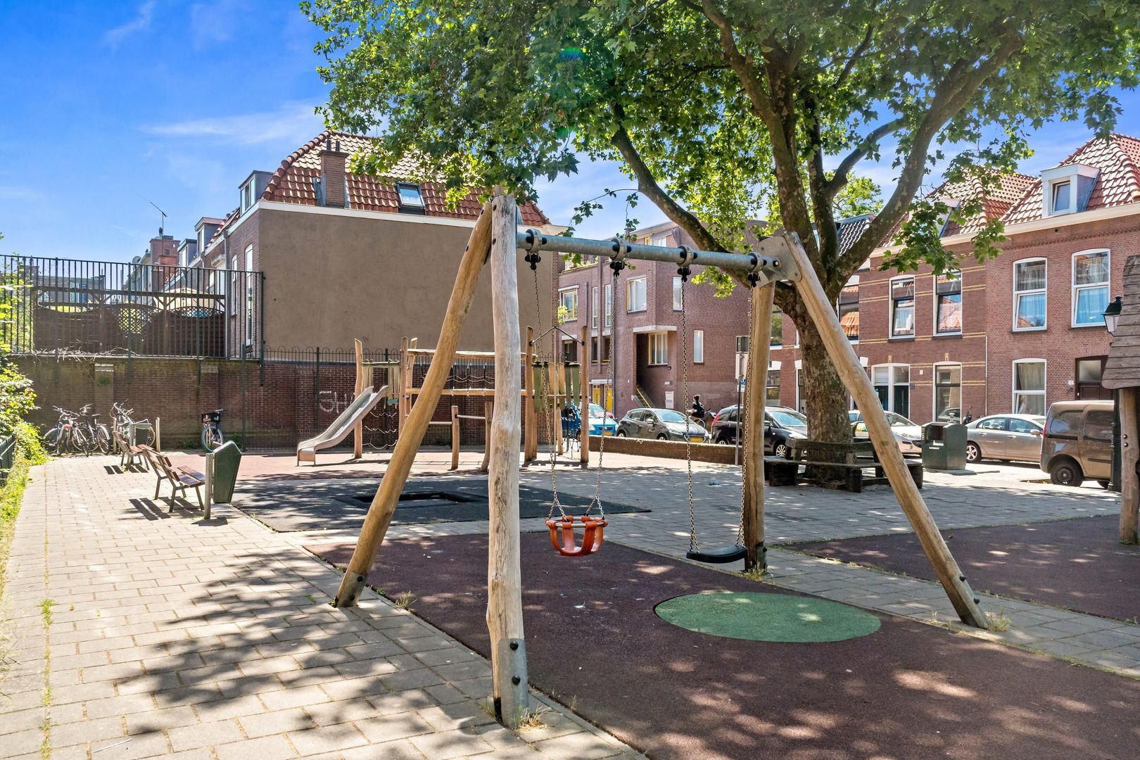 Newtonstraat 280, Den Haag foto-39 blur